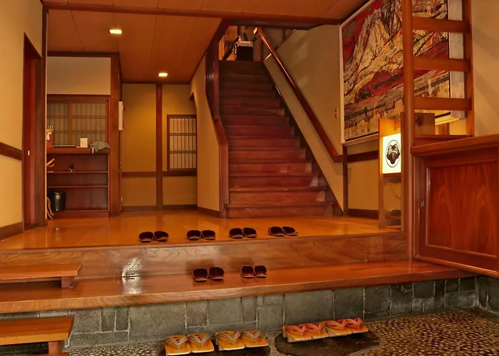 Tsutaya Ryokan
