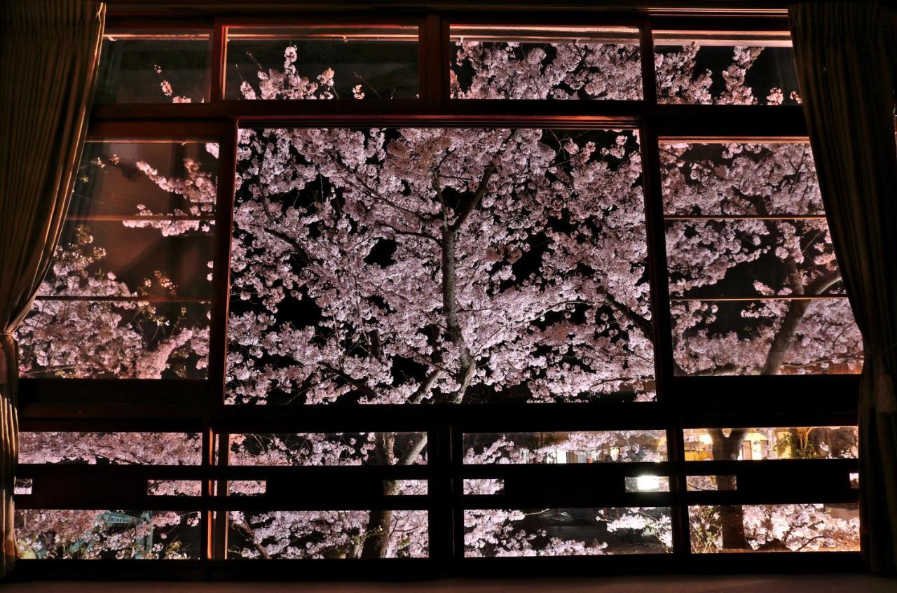 Tsutaya Ryokan