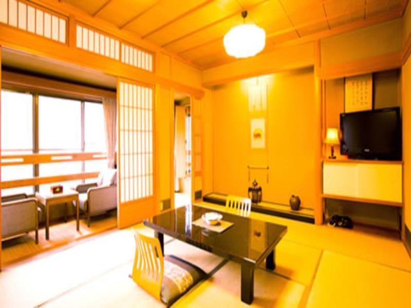 Tsutaya Toyooka (Hyogo)